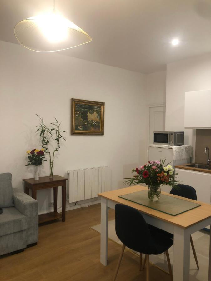 Appartement Meuble Tout Confort 샬롱쉬르송 외부 사진